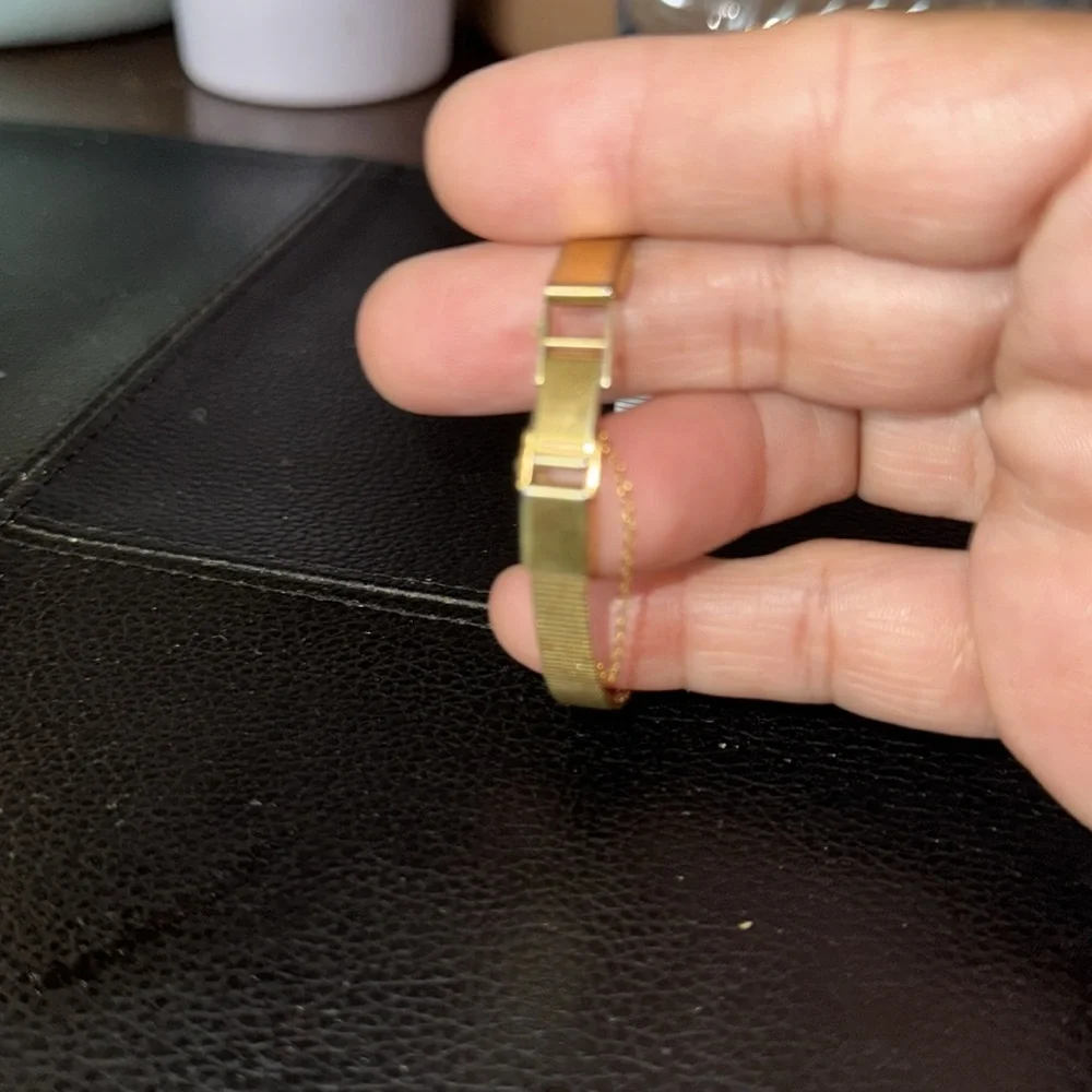 VTG PULSAR Quartz Gold Tone Wristwatch